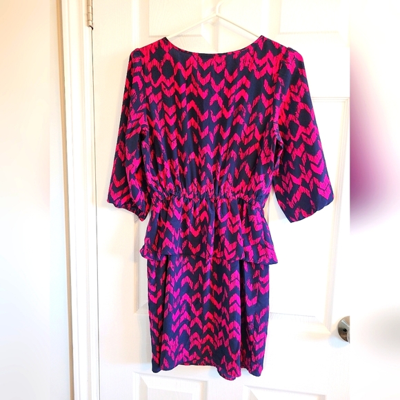 Pink and Navy Chevron Peplum Dress Size M - Picture 2 of 3